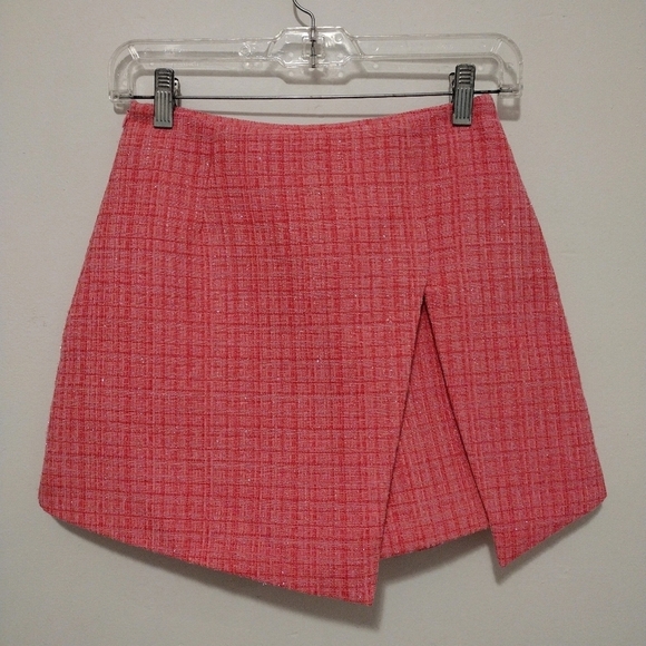 J. Ing - Rashida Pink Slit Mini Skorts - Picture 4 of 16